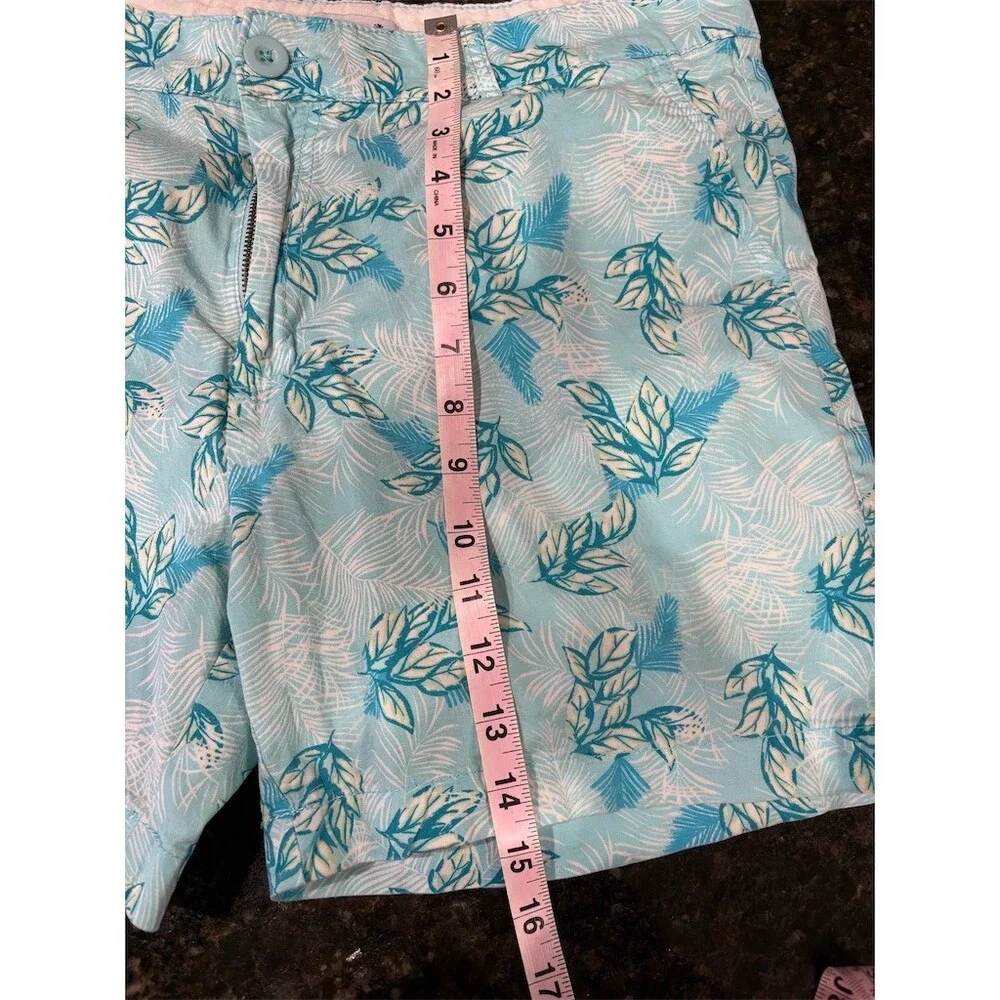 Caribbean Joe Shorts Womens Size 12 Blue White Tropical Floral - Picture 7 of 9
